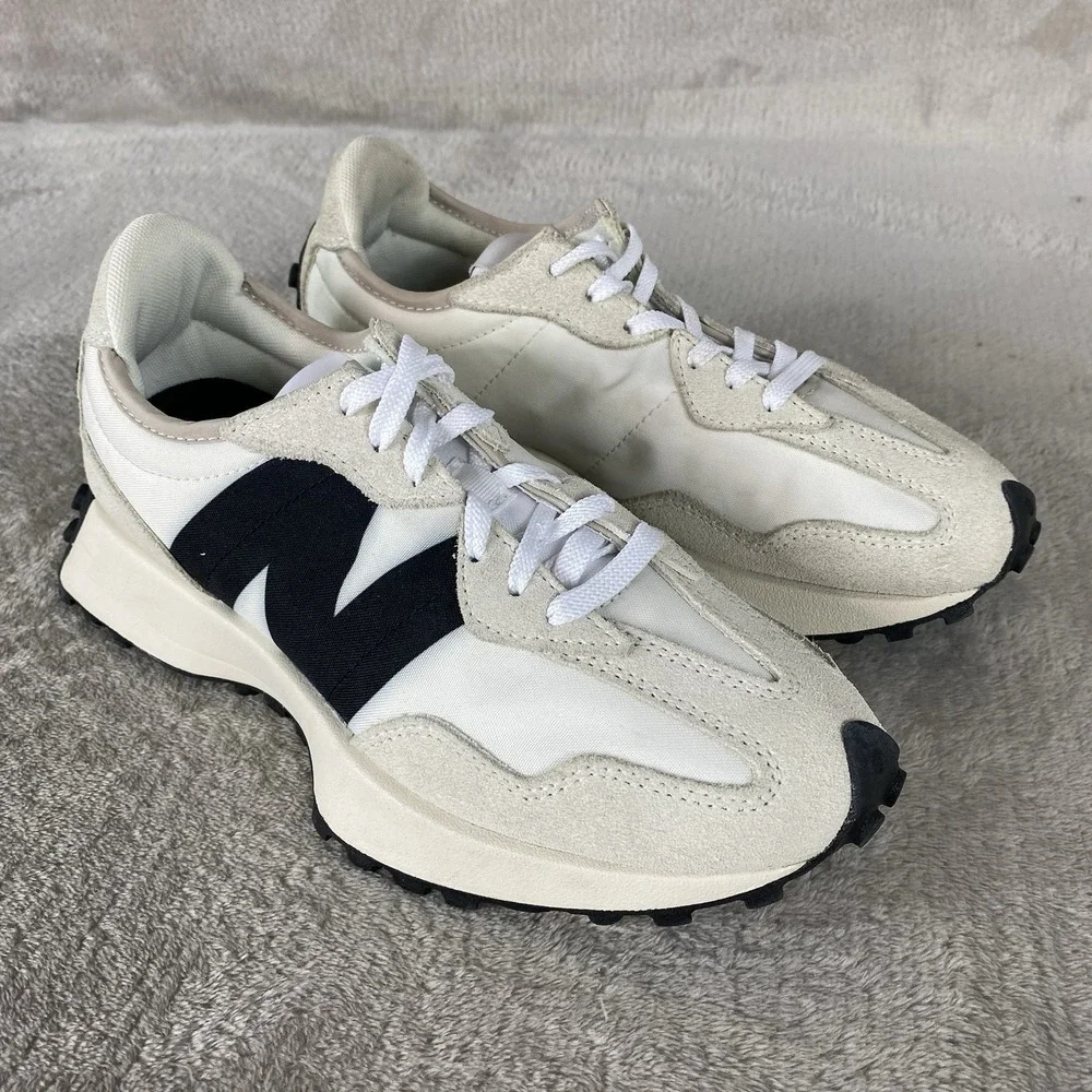 New Balance 327 Womens Shoes Size 7 Sea Salt White Black Running WS327FE NEW